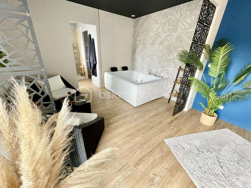 Ensemble immobilier (2 maisons) – rentabilité locative 11 % - photo 3