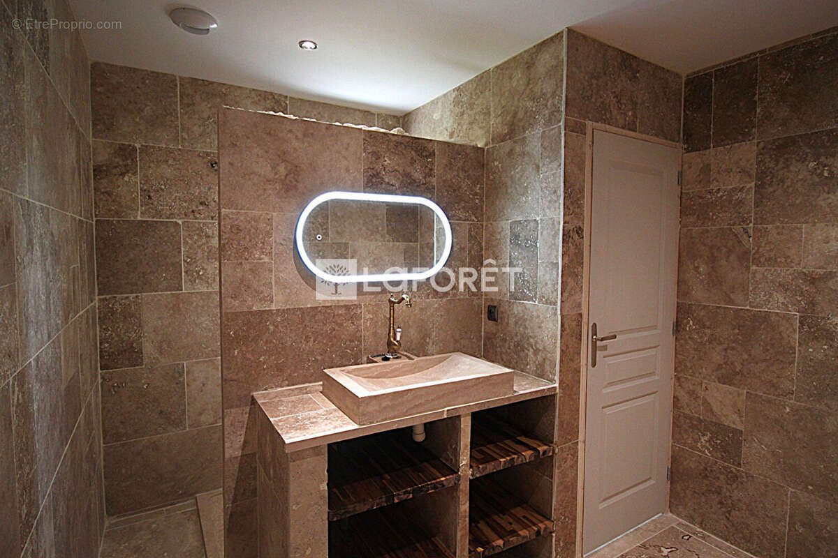 Maison Saint-pierre-de-cÔle 4 pièce(s) 110 m2 - photo 10