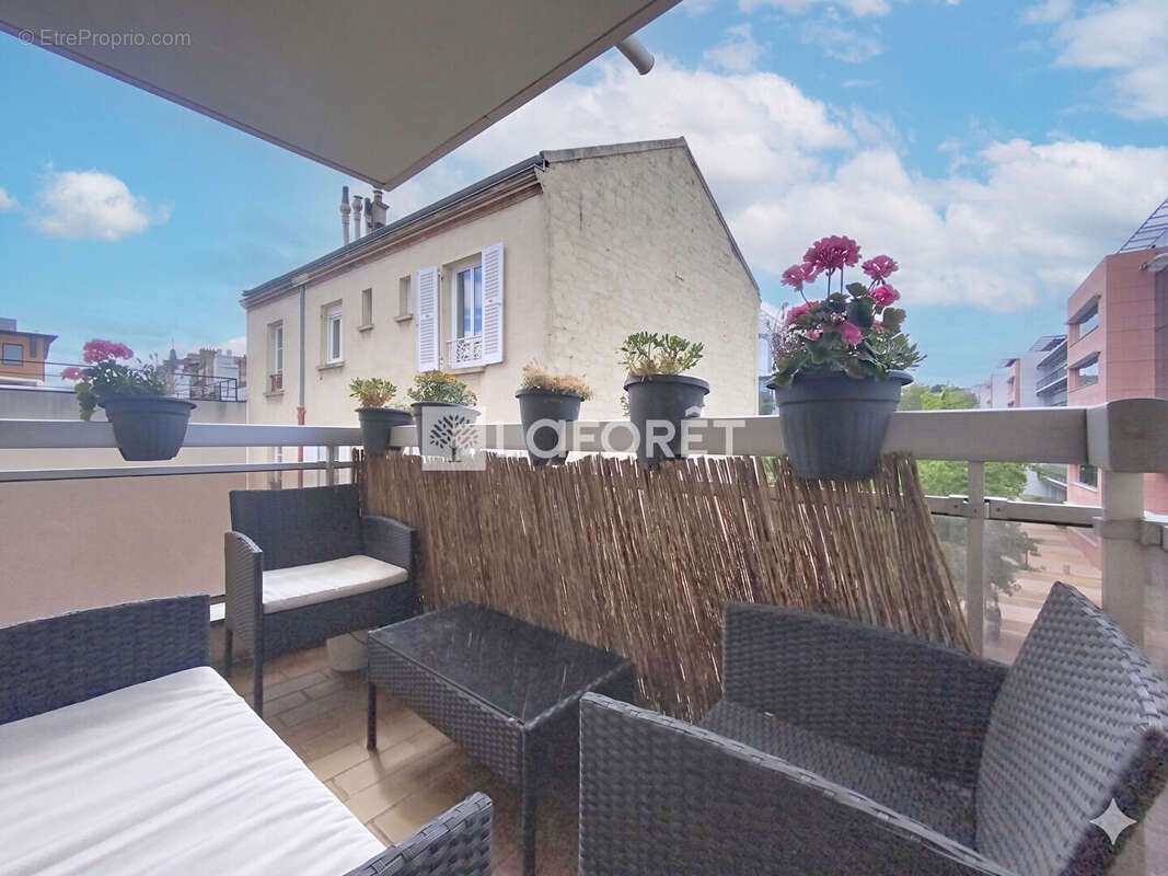 Appartement à SURESNES