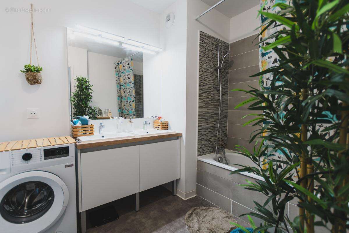 Appartement T3 de 60 m² – Résidence récente de 2024 – Vue imprenable sur les Pyrénées - photo 8