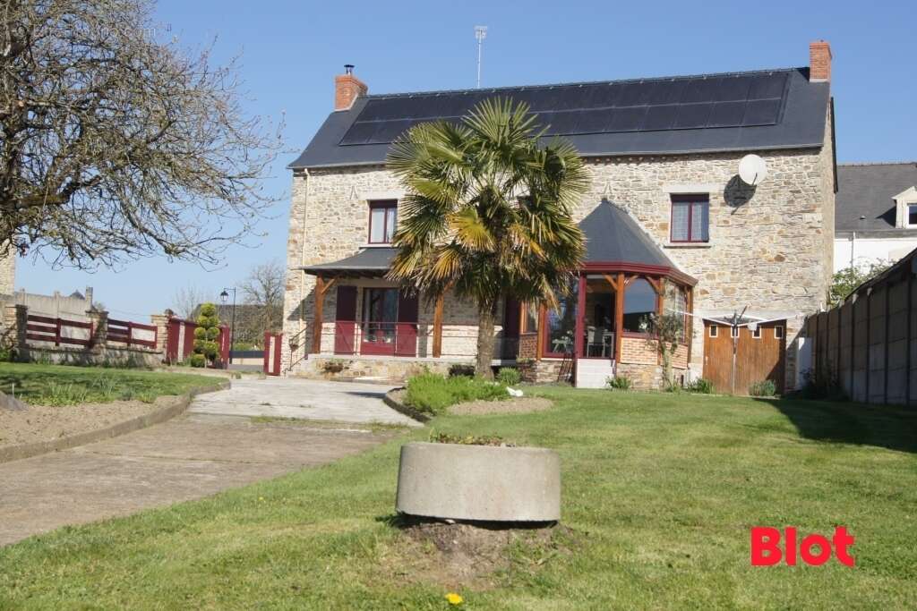 Maison à SAINT-SULPICE-DES-LANDES