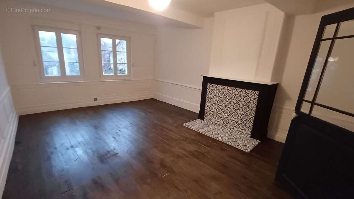 Photo 9 - Maison à AVESNES-SUR-HELPE