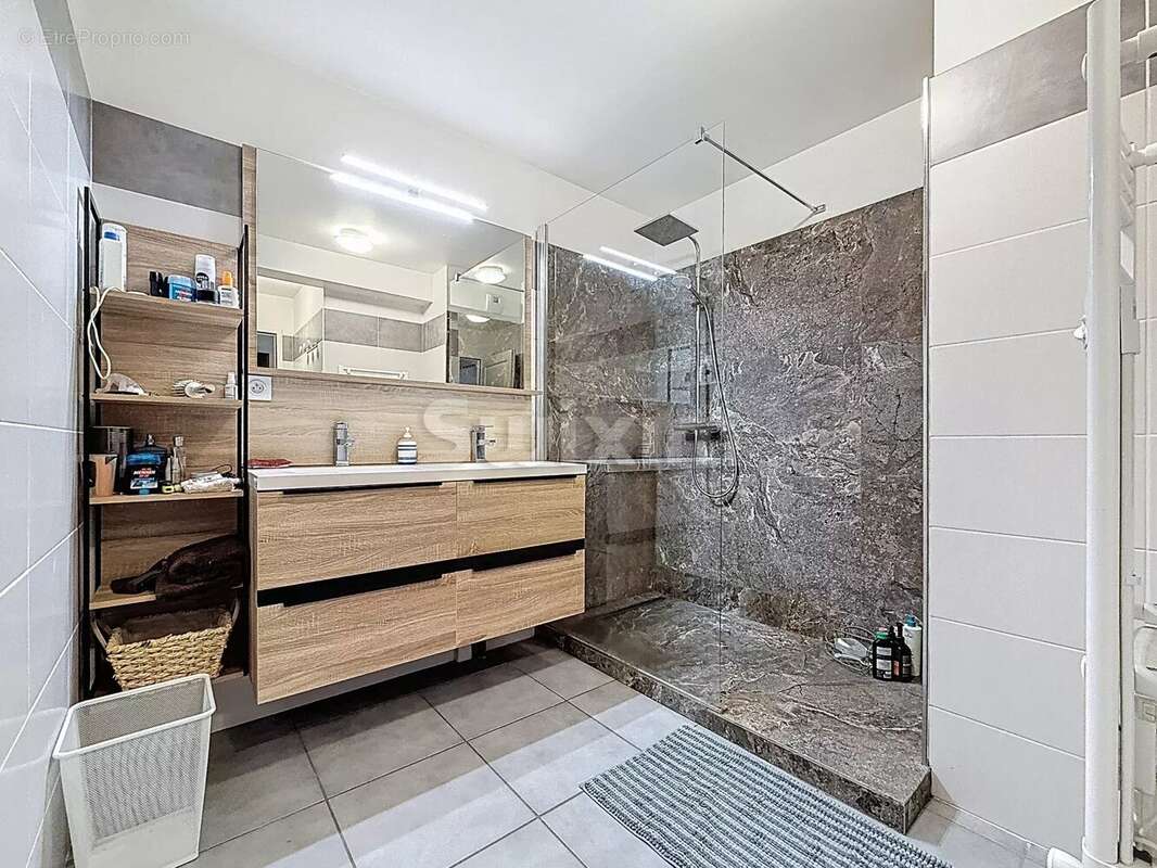 Appartement à SAINT-GERVAIS-LES-BAINS