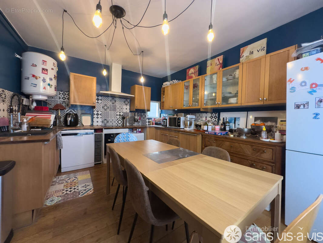 Appartement à SURESNES