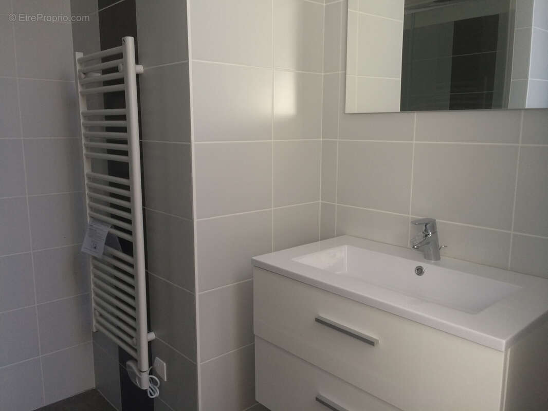 Genas, T2 de 30 m2 - photo 5