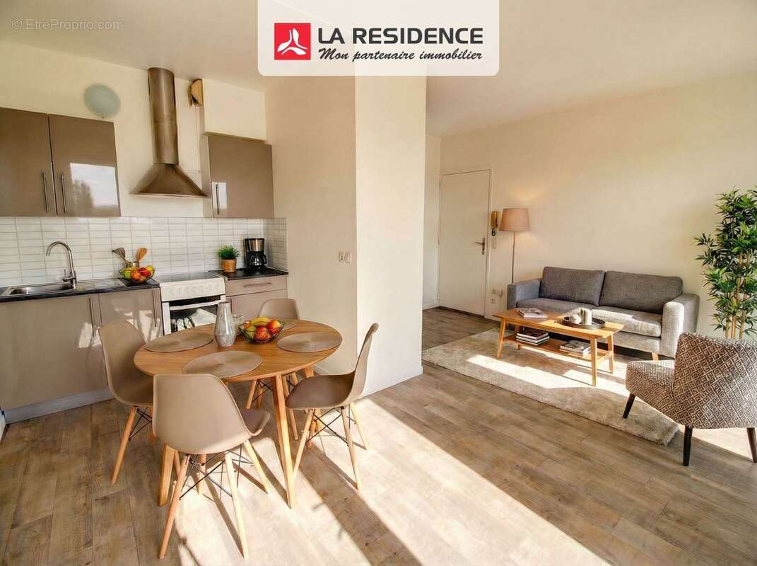 Appartement à VAUX-SUR-SEINE
