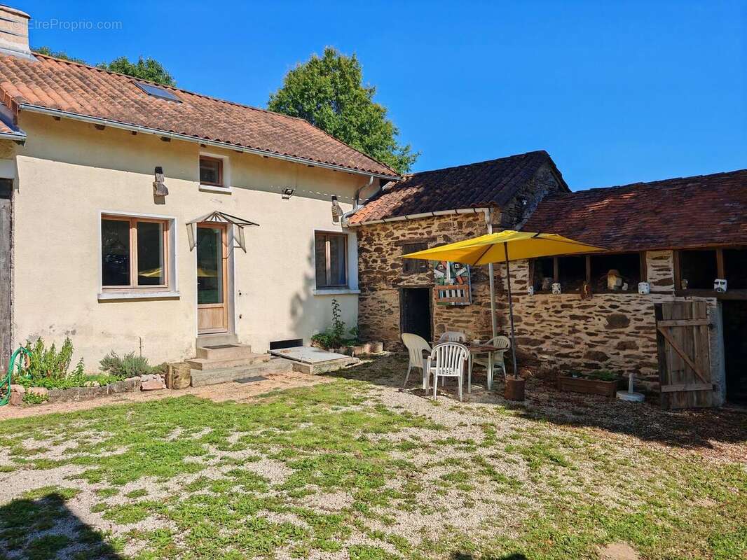 IMG20250918155122 - Maison à THIVIERS