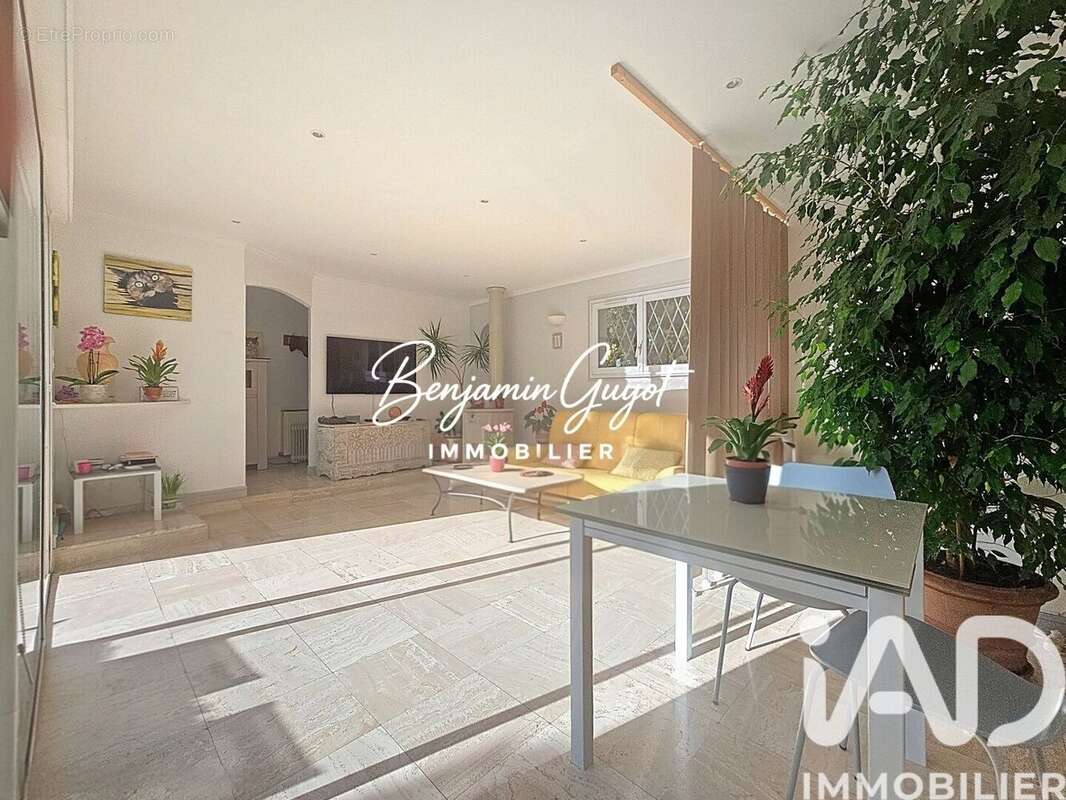 Photo 3 - Maison à CANNES