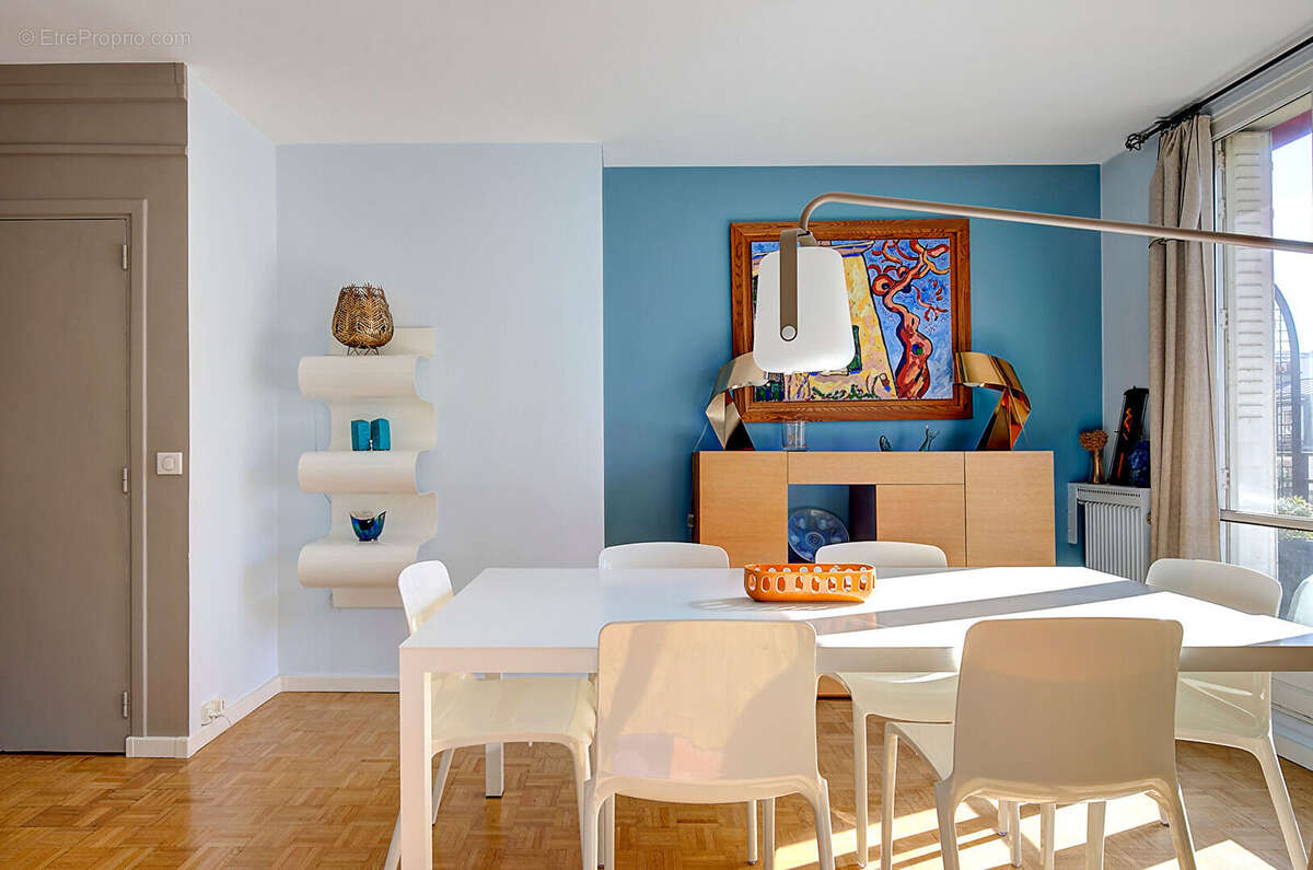 Appartement à PARIS-11E