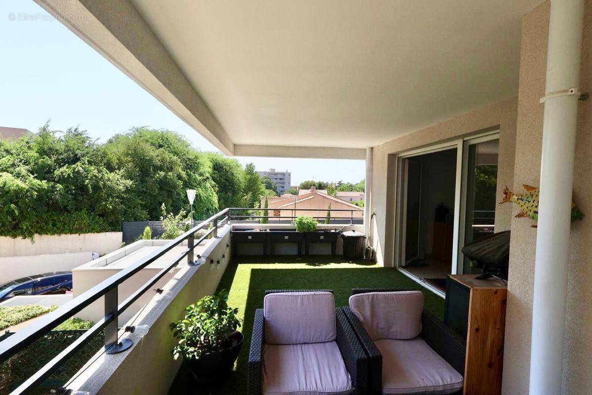 Appartement à MARSEILLE-9E