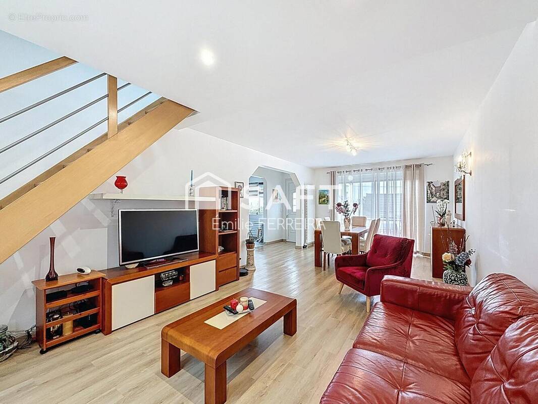 Photo 1 - Maison à MORANGIS