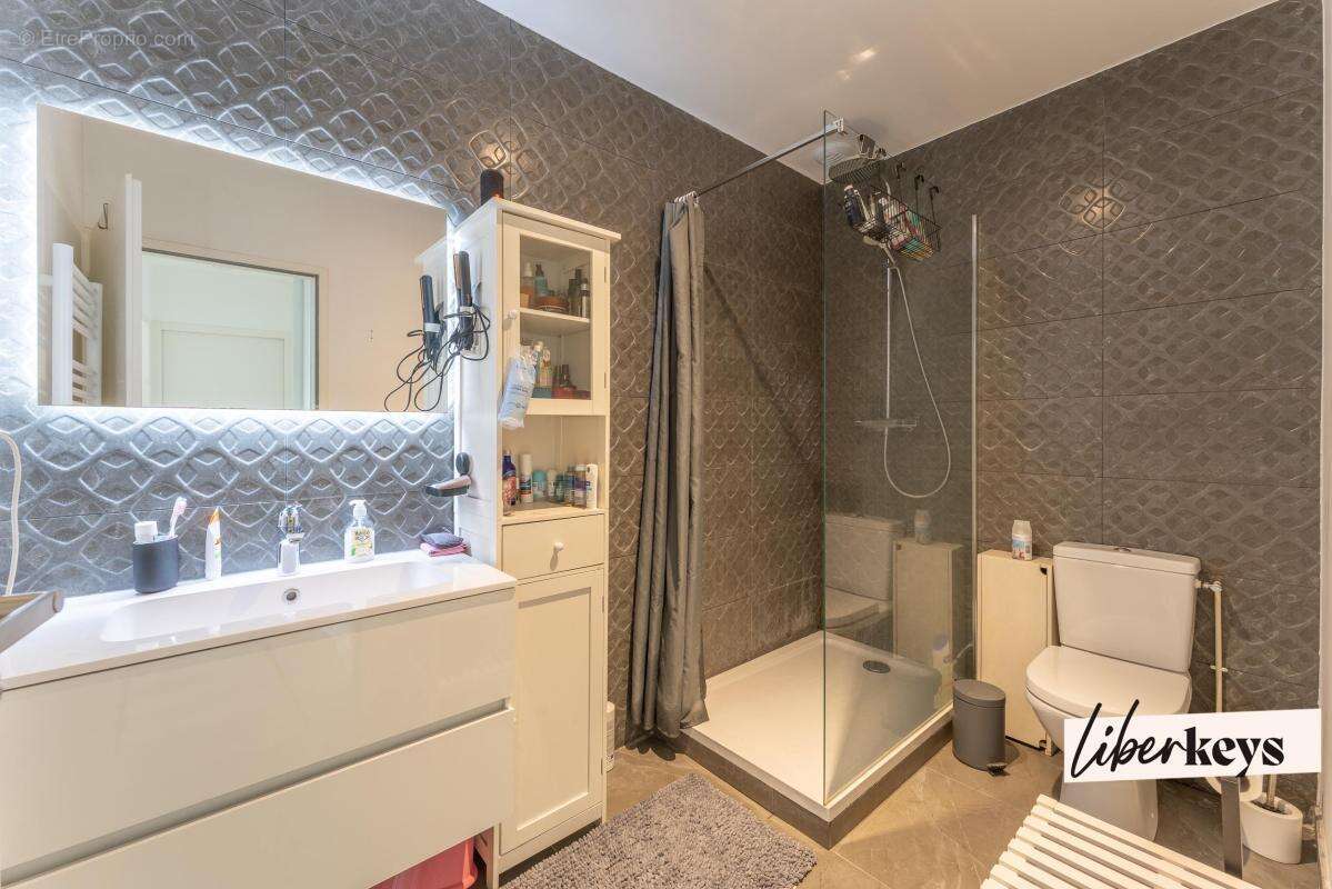 Appartement à LE TAILLAN-MEDOC