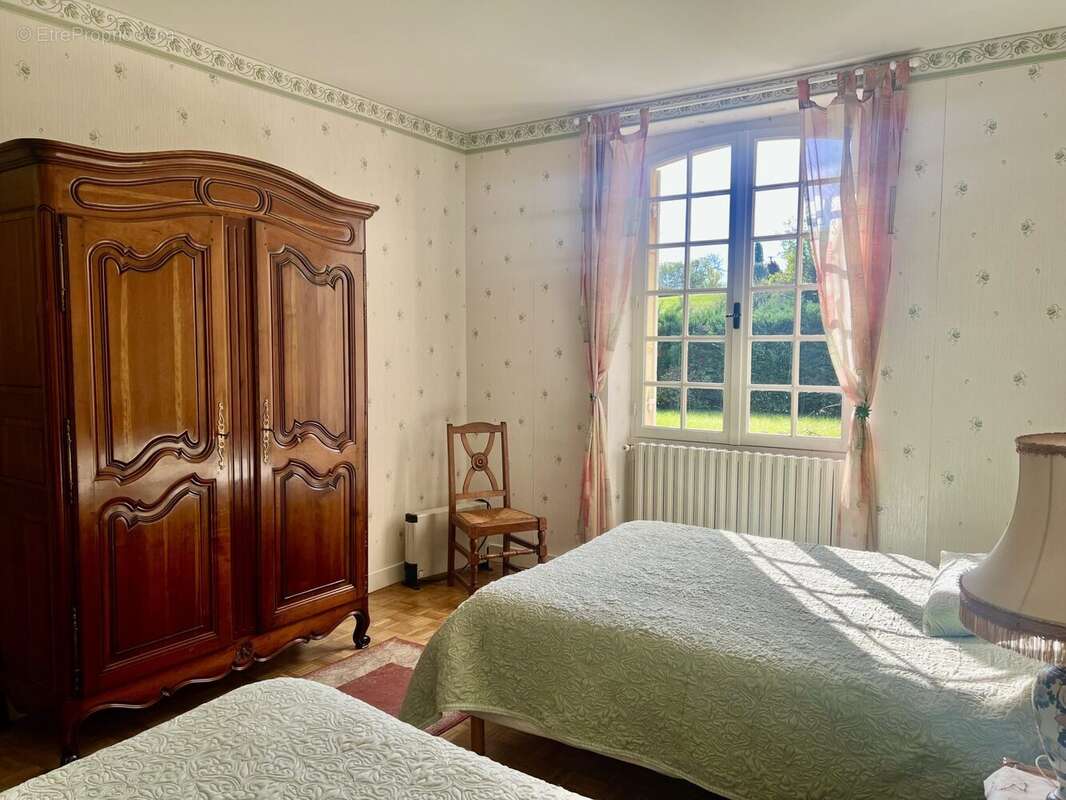 Maison à BEAUMONT-DU-PERIGORD