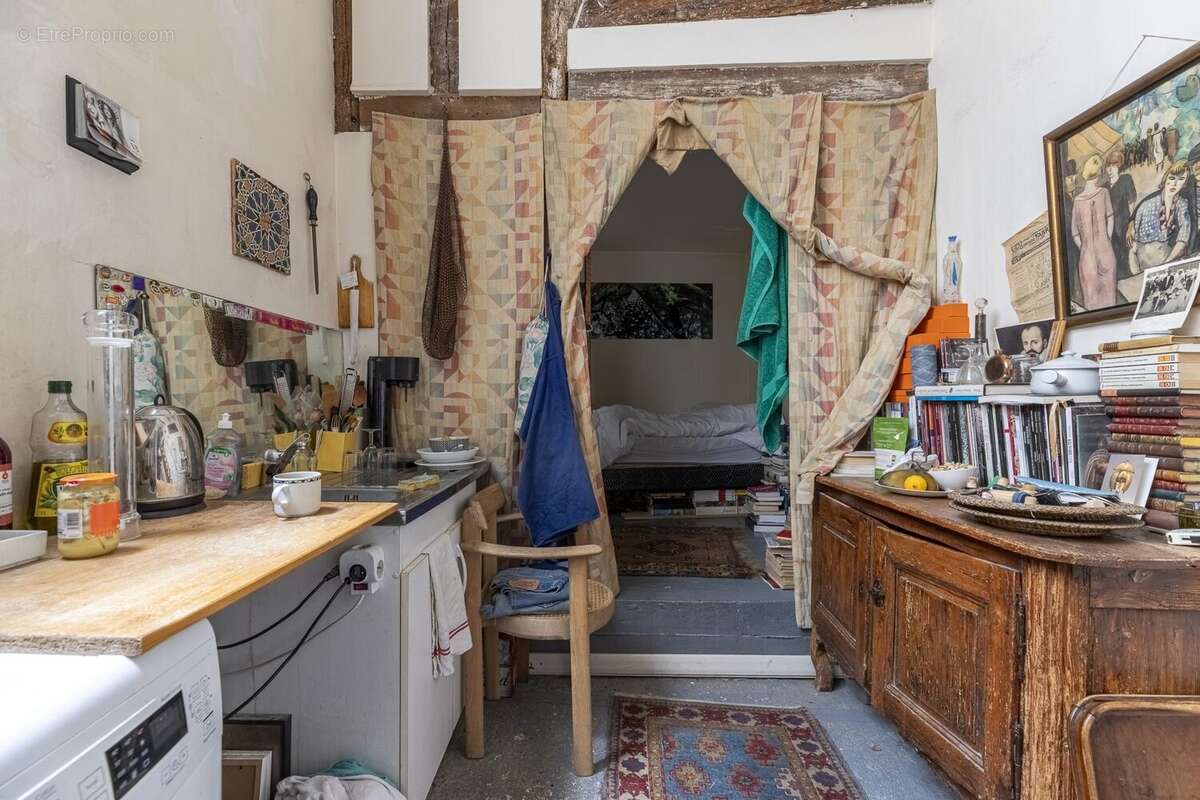 Appartement à PARIS-2E