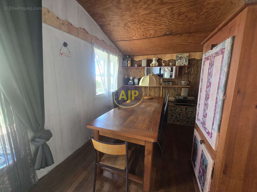 TERRAIN DE LOISIR 12490 m², chalet, plan d'eau, bois - photo 7