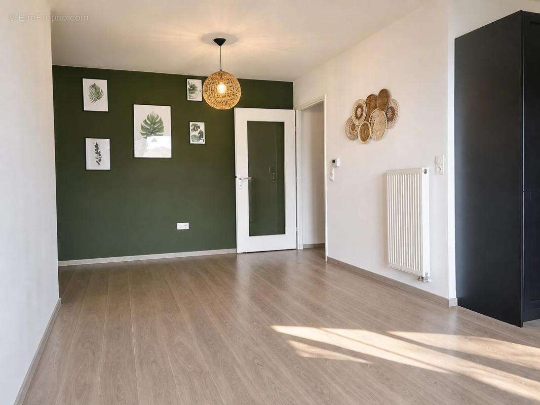 Appartement T3 de 65,55 m² à Villeneuve-d’Ascq - photo 5