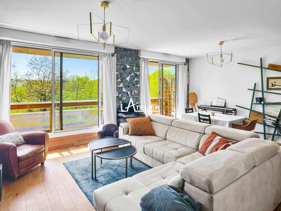 Appartement à MAREIL-MARLY