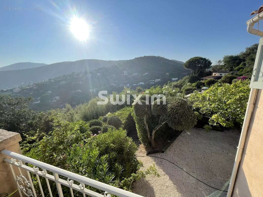 Maison vue mer avec piscine les rochers blancs la croix valmer - photo 4