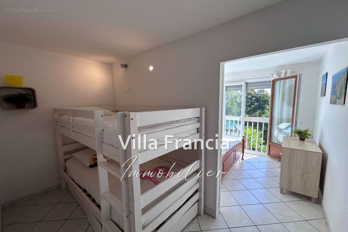 Appartement à SAINT-RAPHAEL