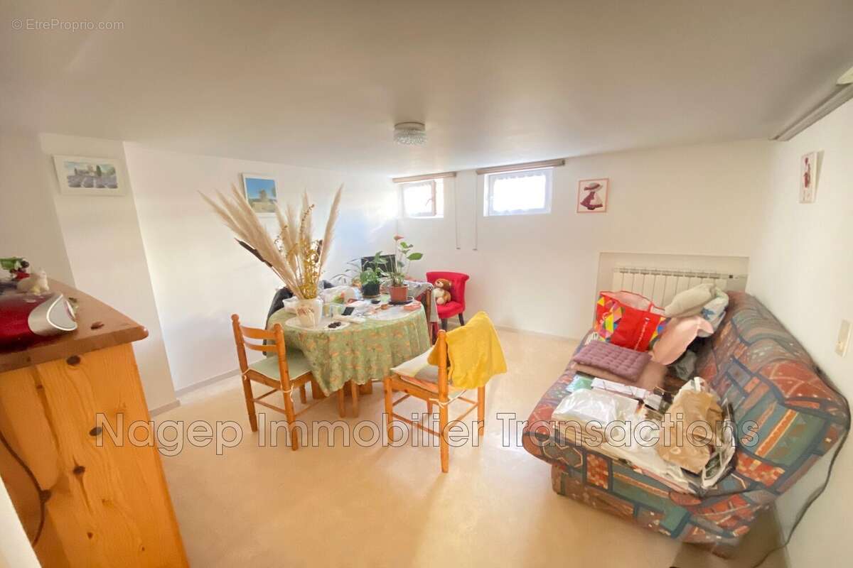 Appartement 200 m² à Vichy  - photo 4