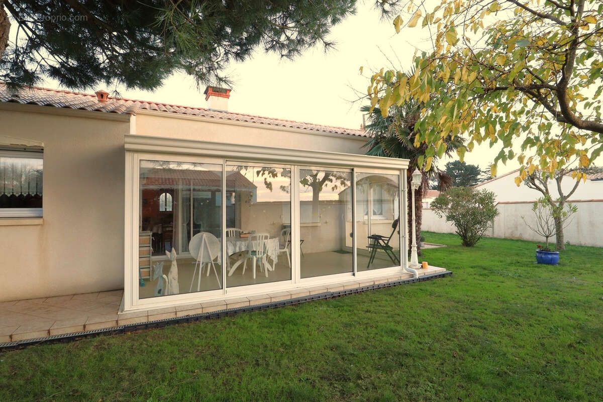 Maison à LONGEVILLE-SUR-MER