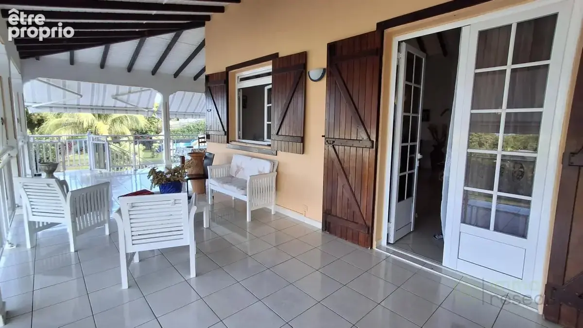 Maison 8 pièces 170 m² à vendre à Goyave (97128) - photo 10