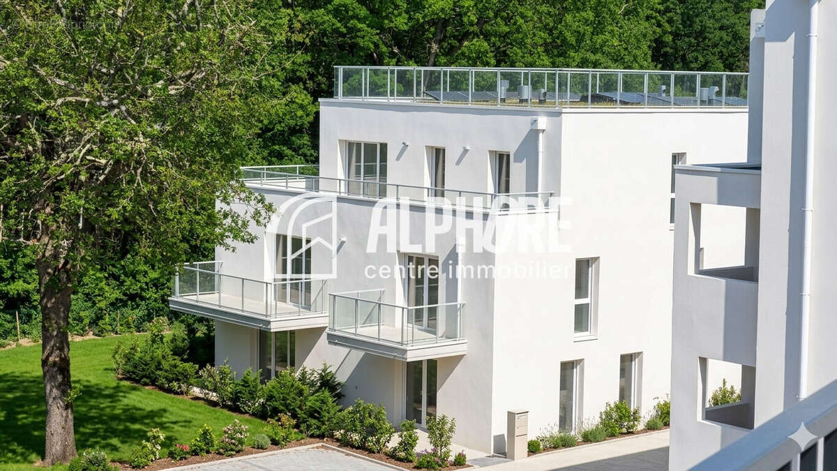 Immaculée, appartement T4 avec  terrasse panoramique de 85m² , 2 stationnements privatifs. - photo 4