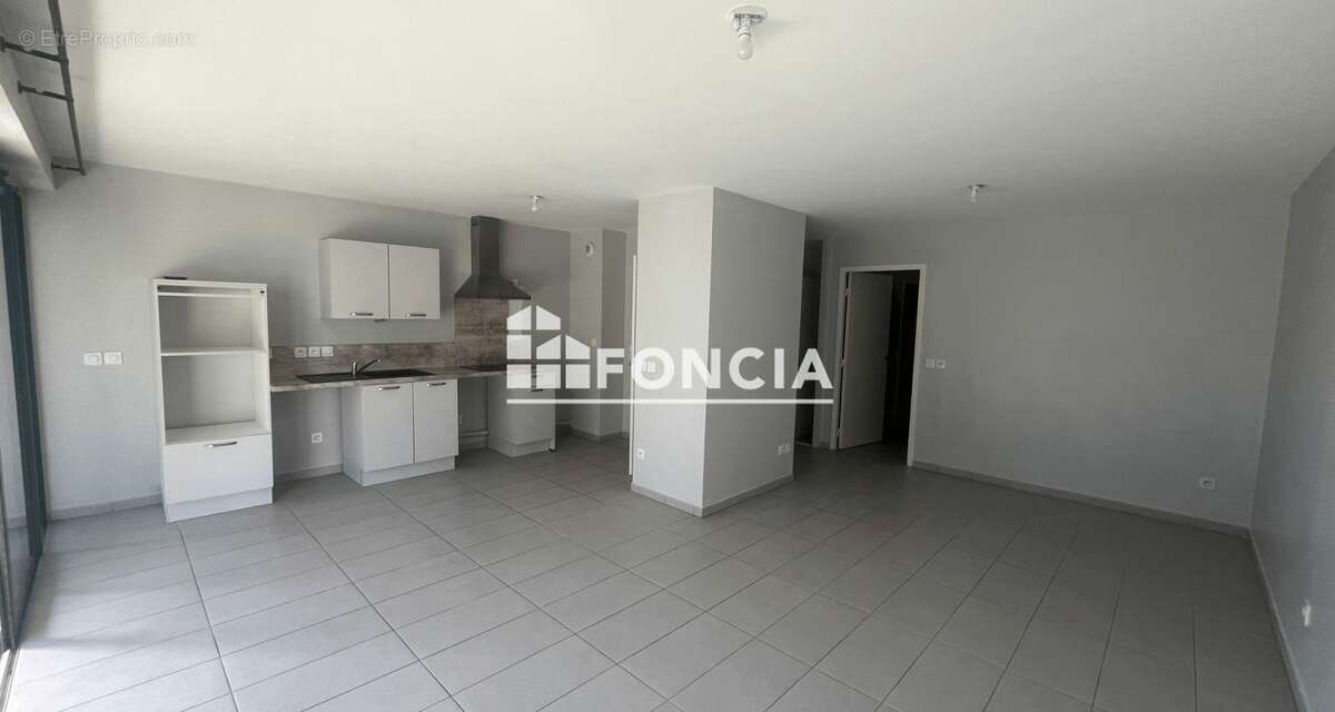 Appartement à LE PONTET