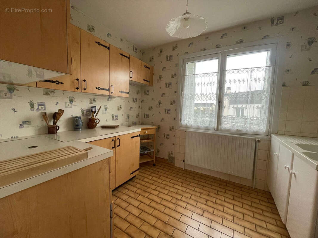 Maison à ECHIROLLES