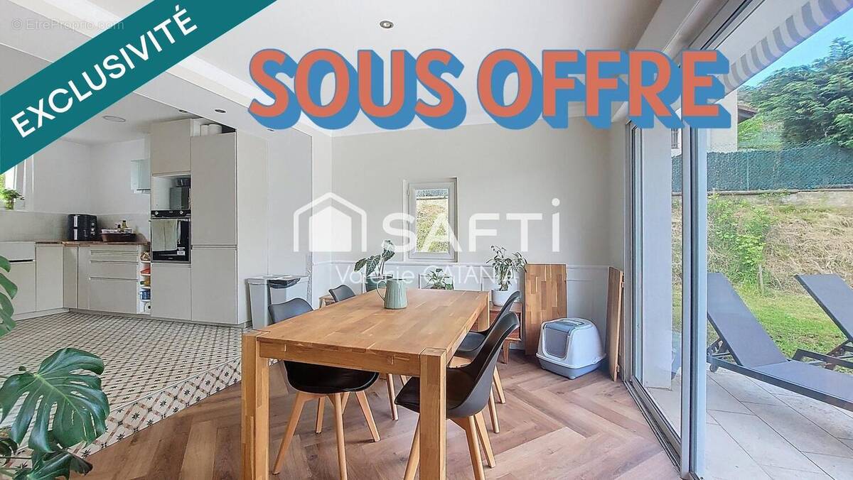 Photo 1 - Maison à VOUREY