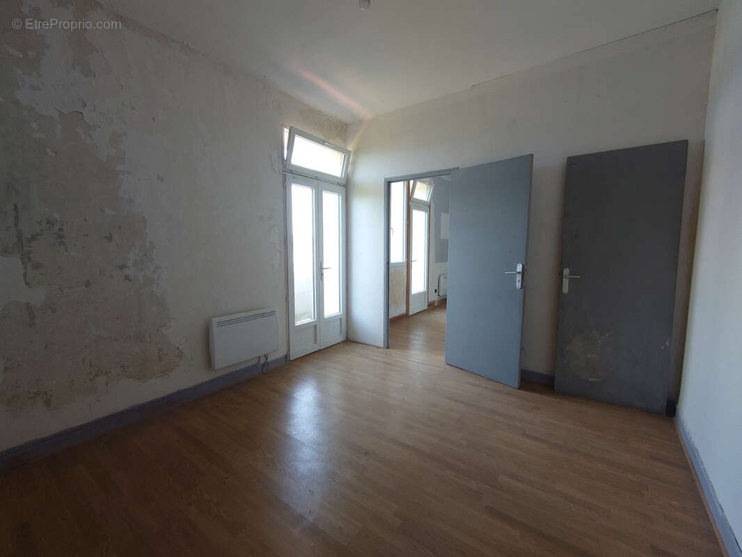 Appartement à MONSEMPRON-LIBOS