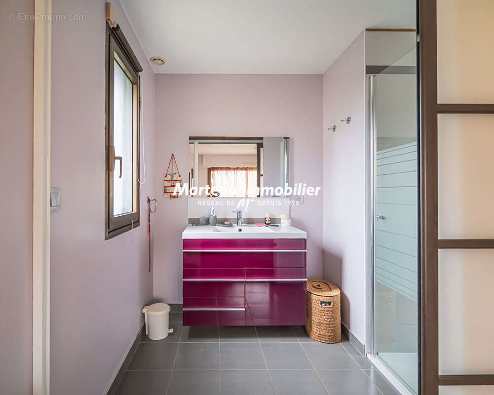 Maison à YVRE-L'EVEQUE