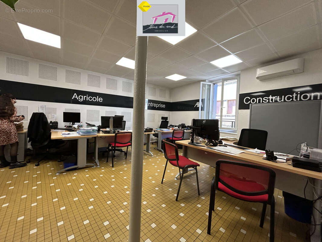 Bureaux commerciaux. - photo 5