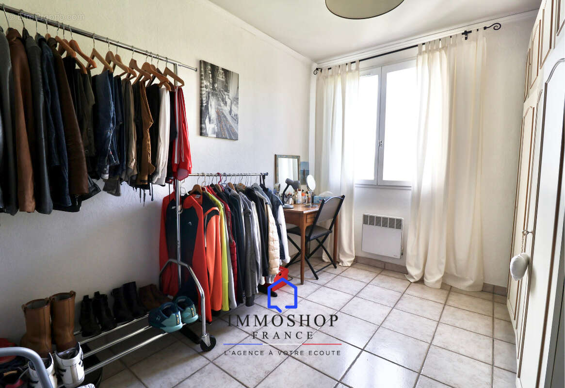 Appartement à MARSEILLE-13E