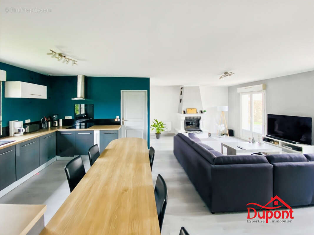 Maison 110 m² à Vraux  - photo 5