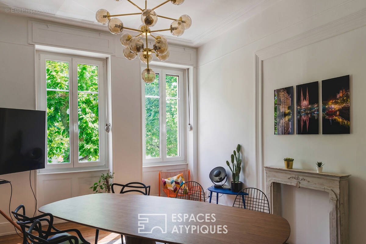 Local commercial 4 pièces 85 m² · à Strasbourg · 85 m² · 399 000 €