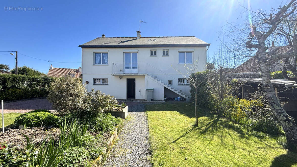 Maison à TRIGNAC