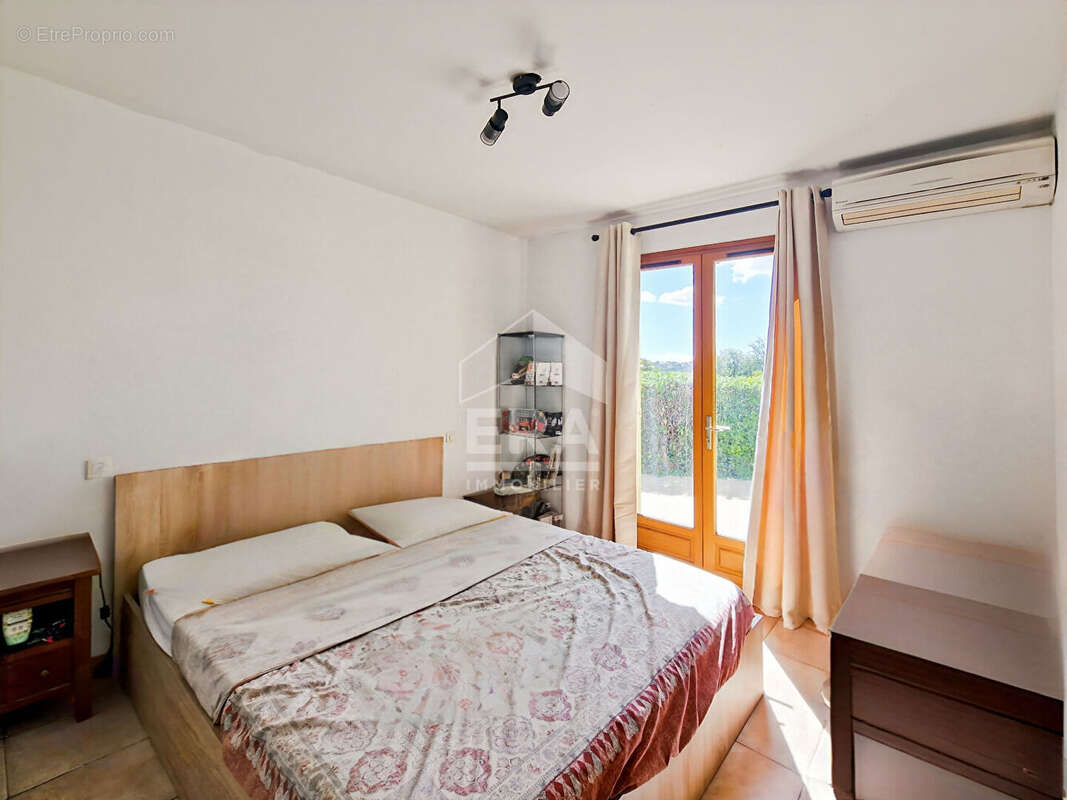 Maison à SAINT-JEANNET