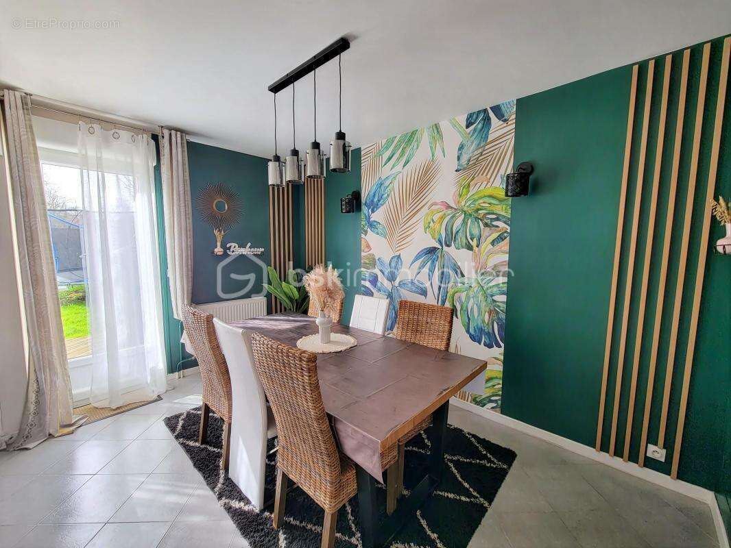 Maison à QUINCY-SOUS-SENART