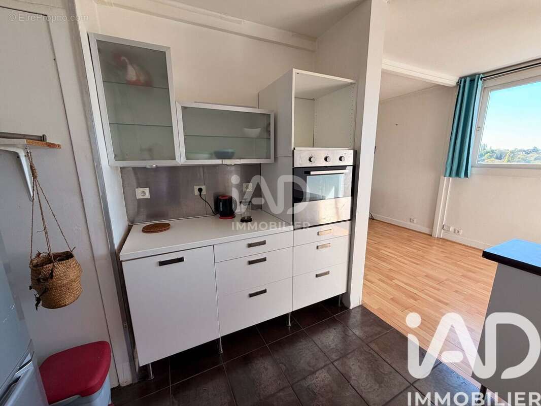 Photo 8 - Appartement à SAVIGNY-SUR-ORGE