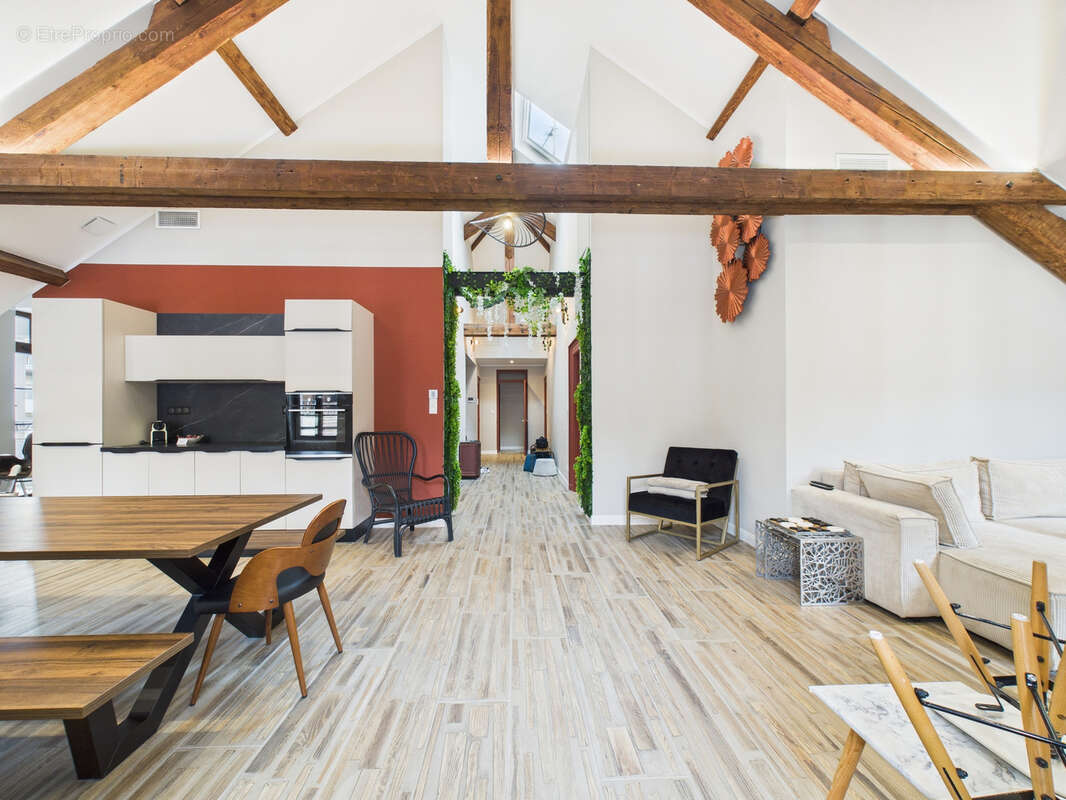 Appartement à AIX-LES-BAINS