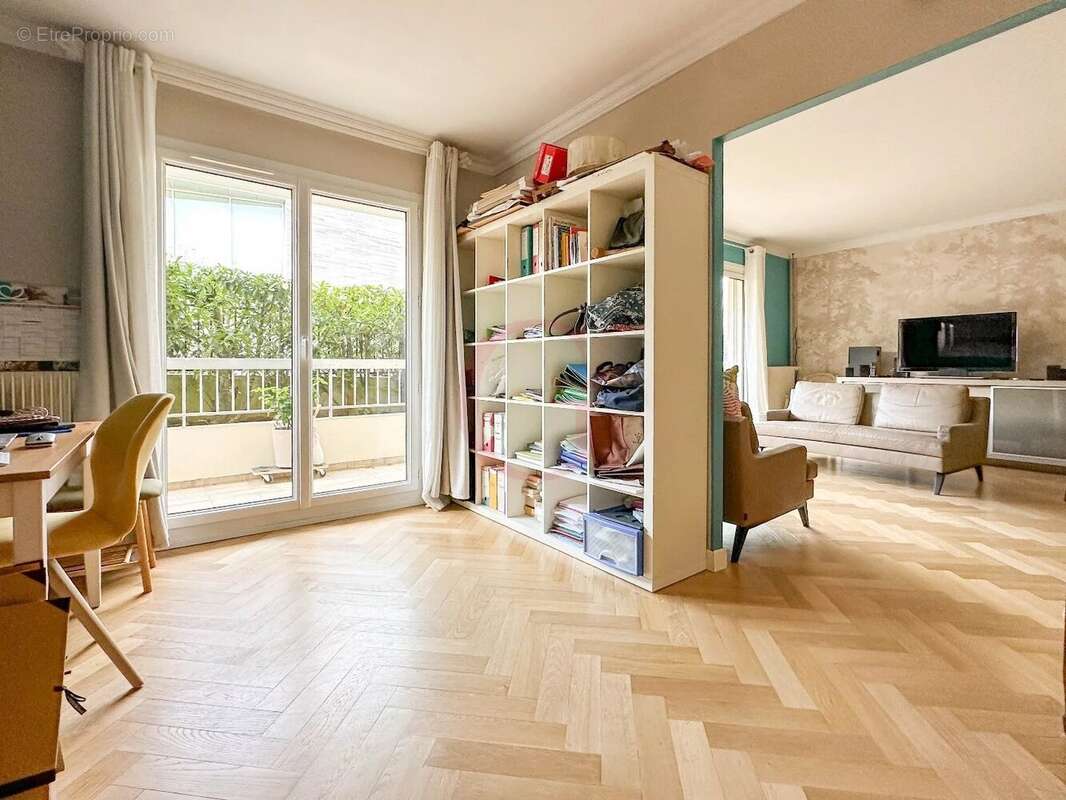 Appartement à BOURG-LA-REINE