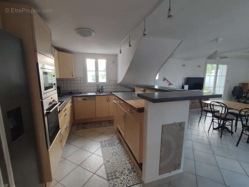 Maison à L&#039;EPINE