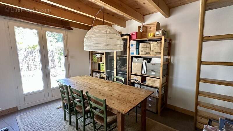 Maison à MARTIGNAS-SUR-JALLE