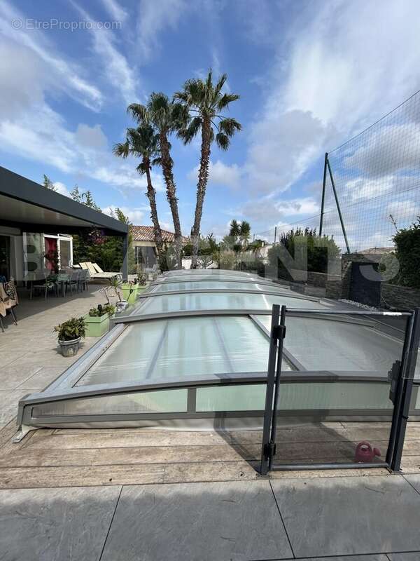 IMG_0573 - Maison à MONTBLANC