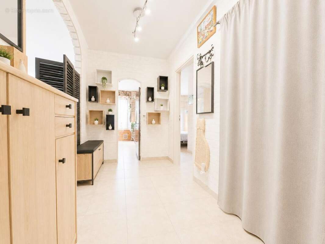   - Appartement à NICE
