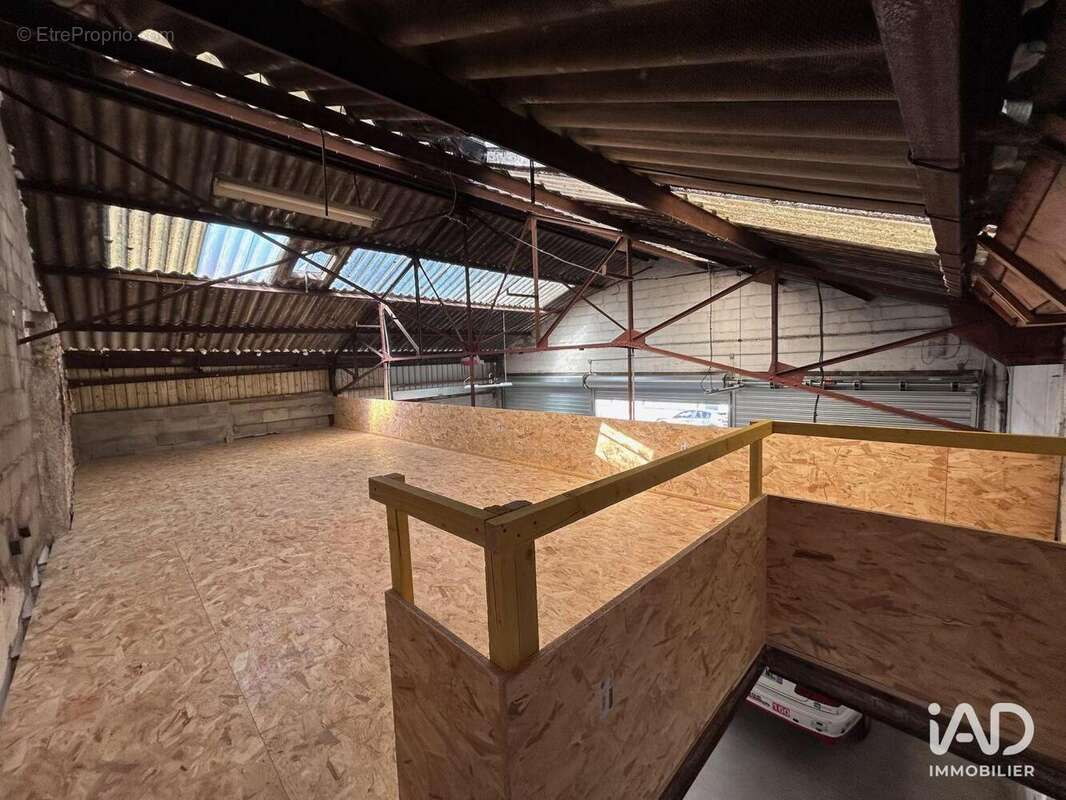 Photo 2 - Commerce à TOURS