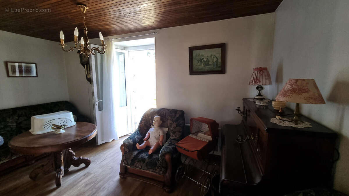 Maison de village - photo 10