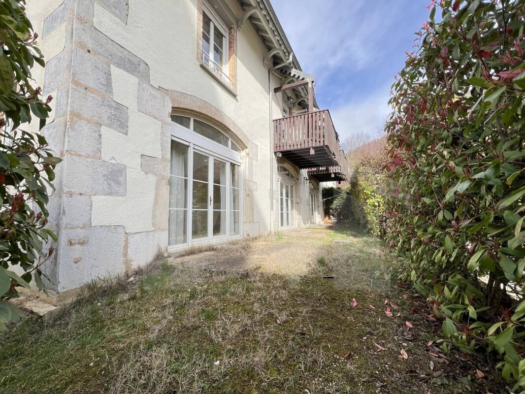 Appartement à POISAT