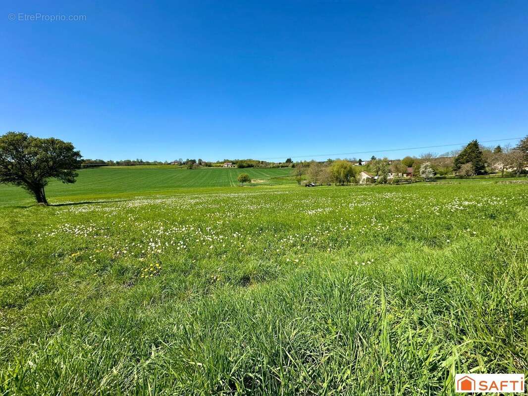 Photo 2 - Terrain à LA FERMETE